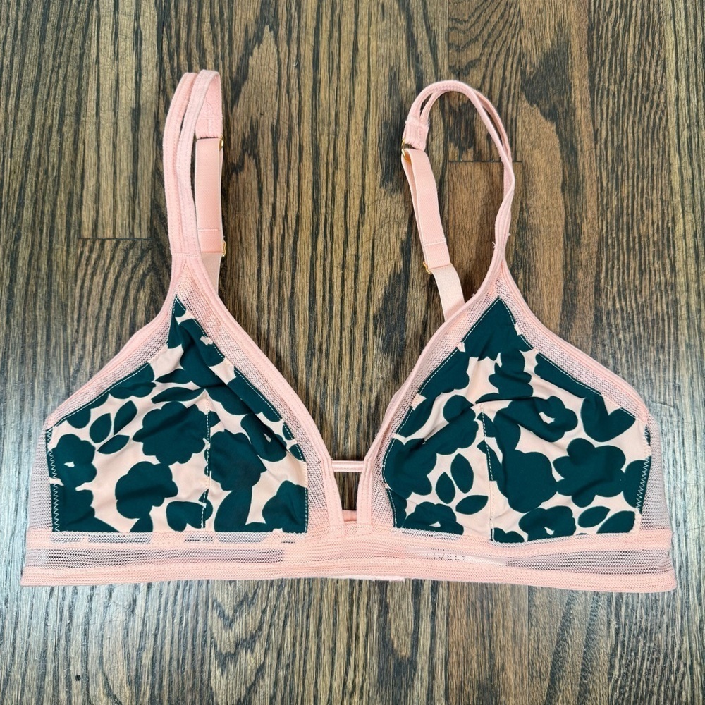 Lively Mesh Trim Bralette in retro bloom size small